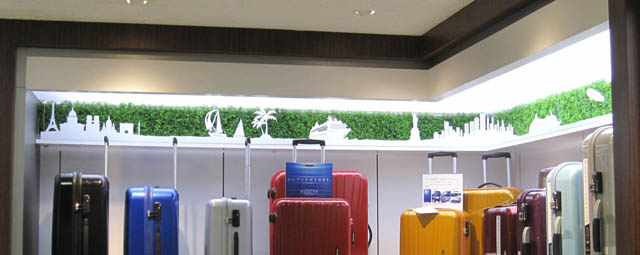 2011suitcase_1